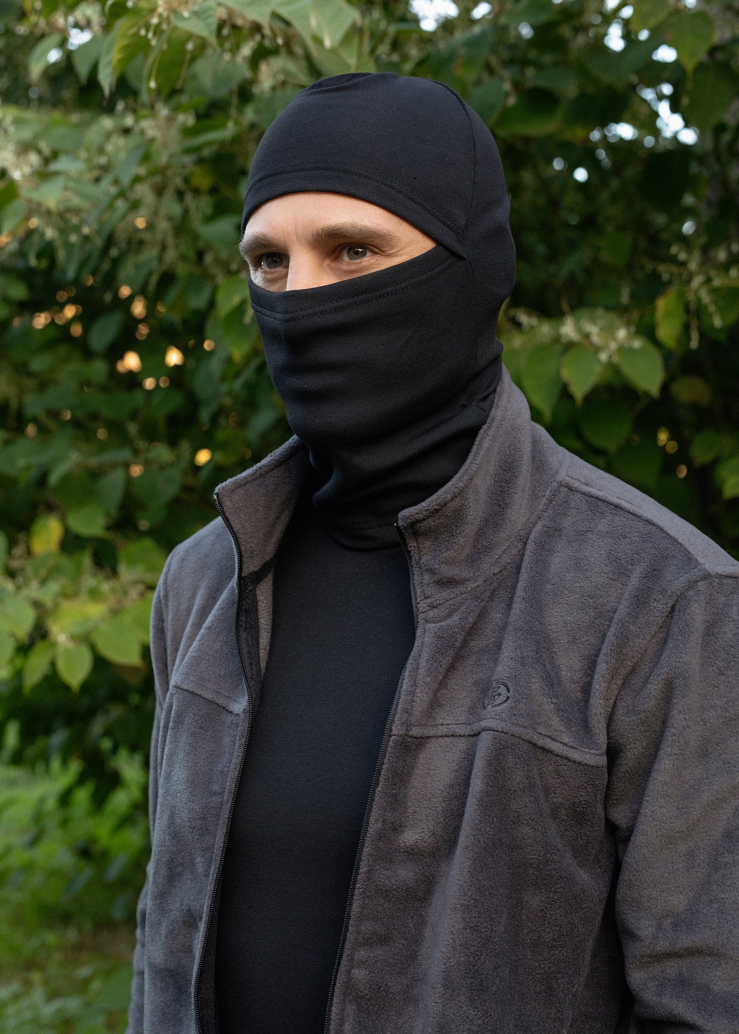 Namaldi Men's Thermal Mask in Black.