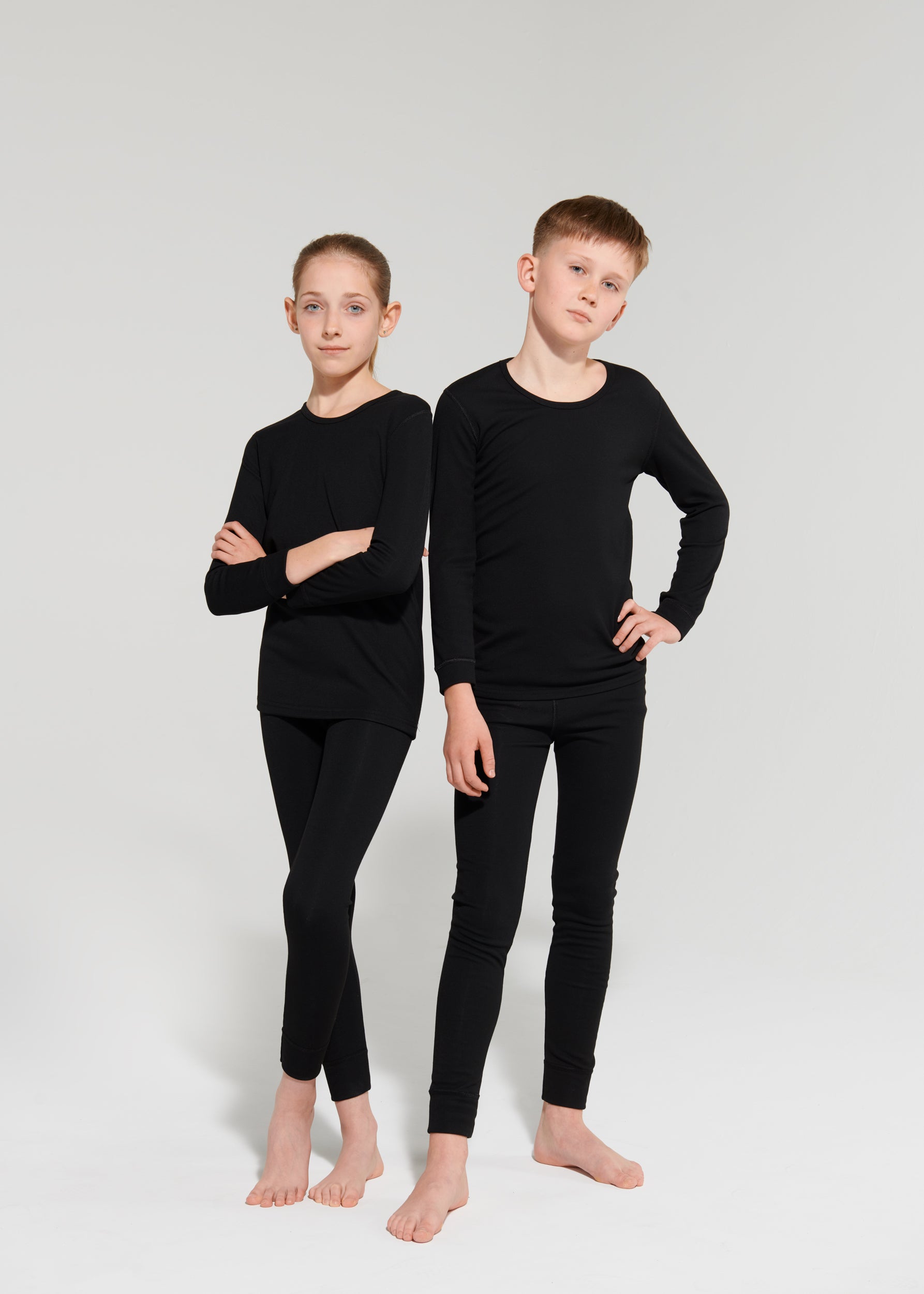 Namaldi Kid's Thermal Set in Black.