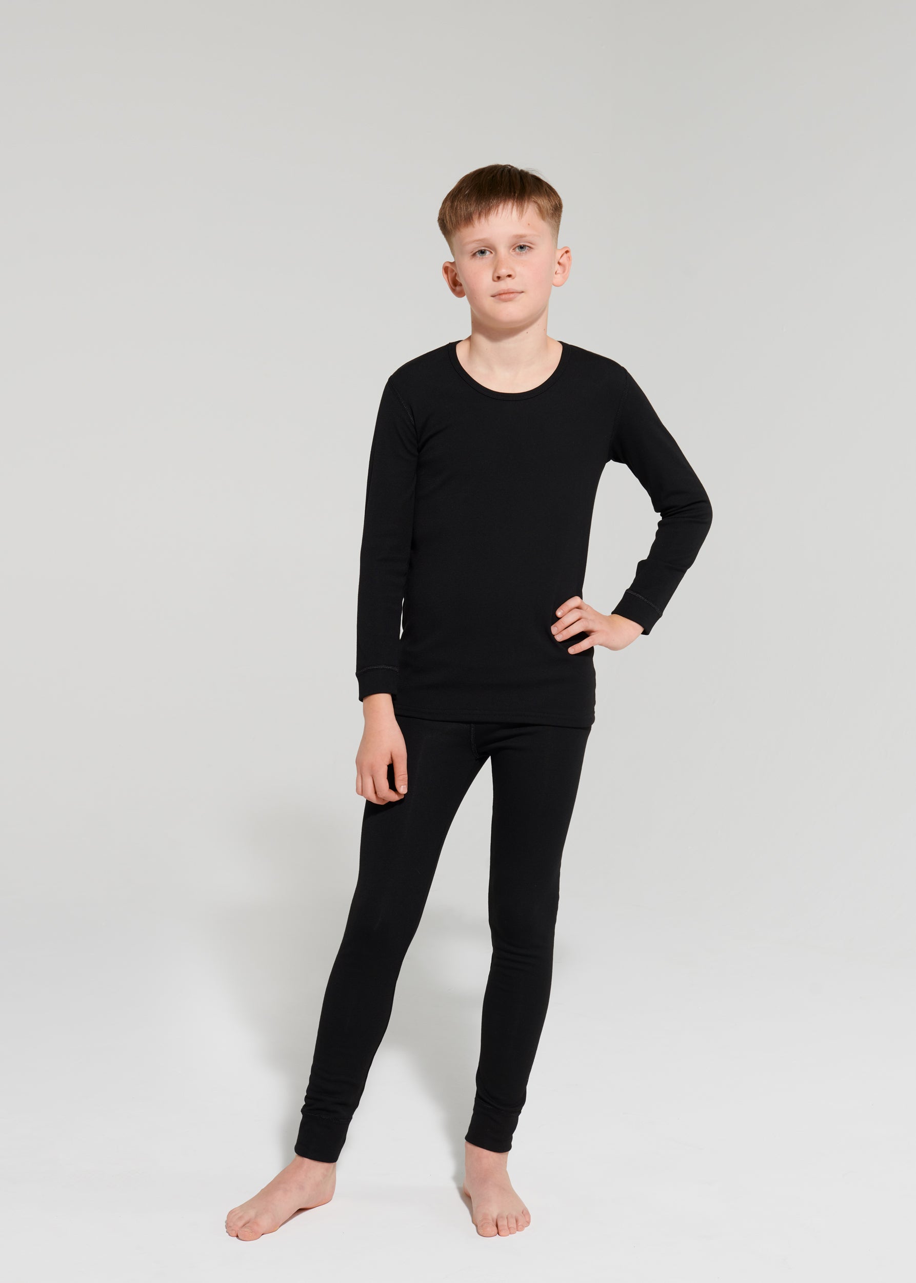 Namaldi Kid's Thermal Set in Black.