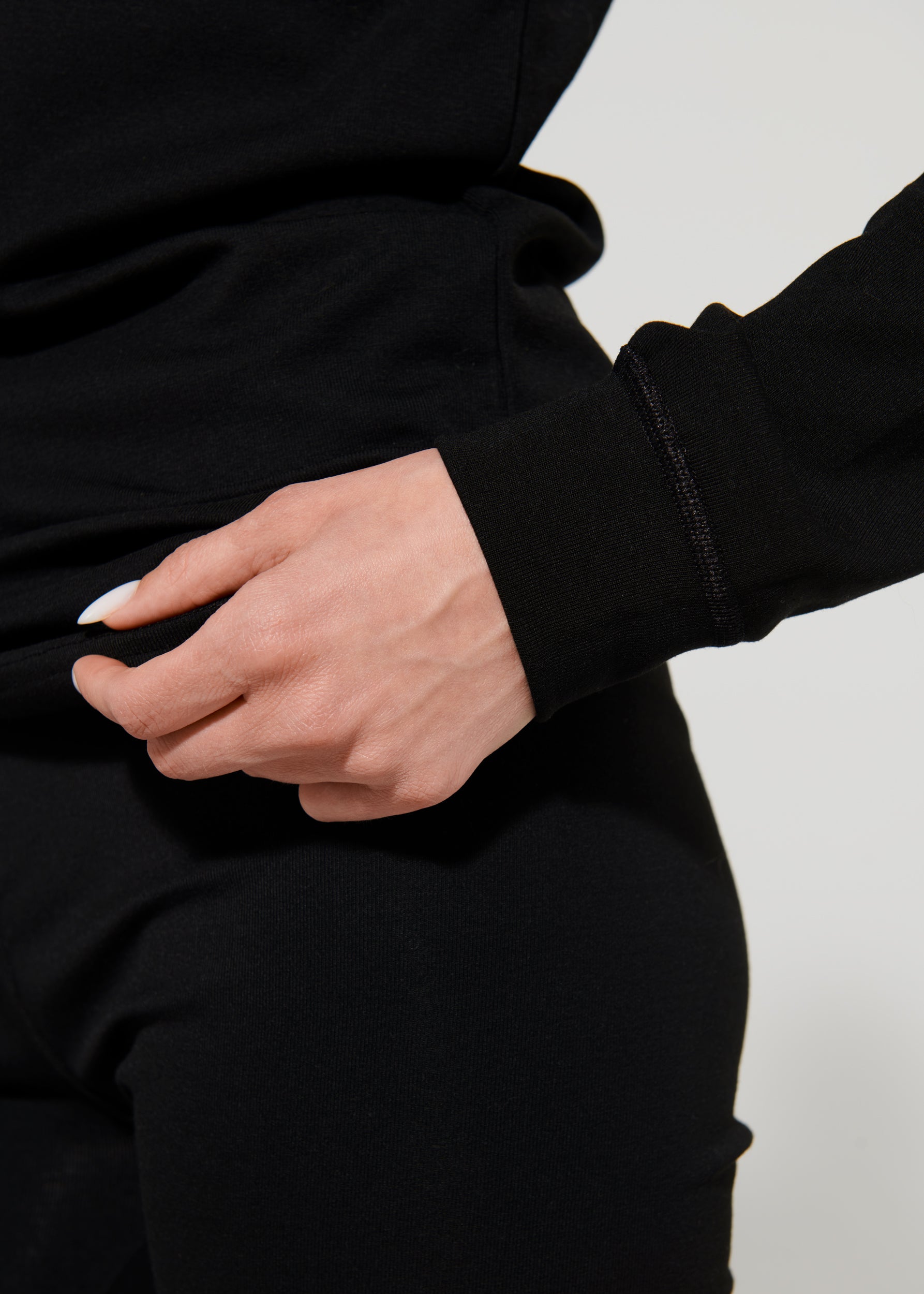 Namaldi+ Women's Thermal Shirt in Black.