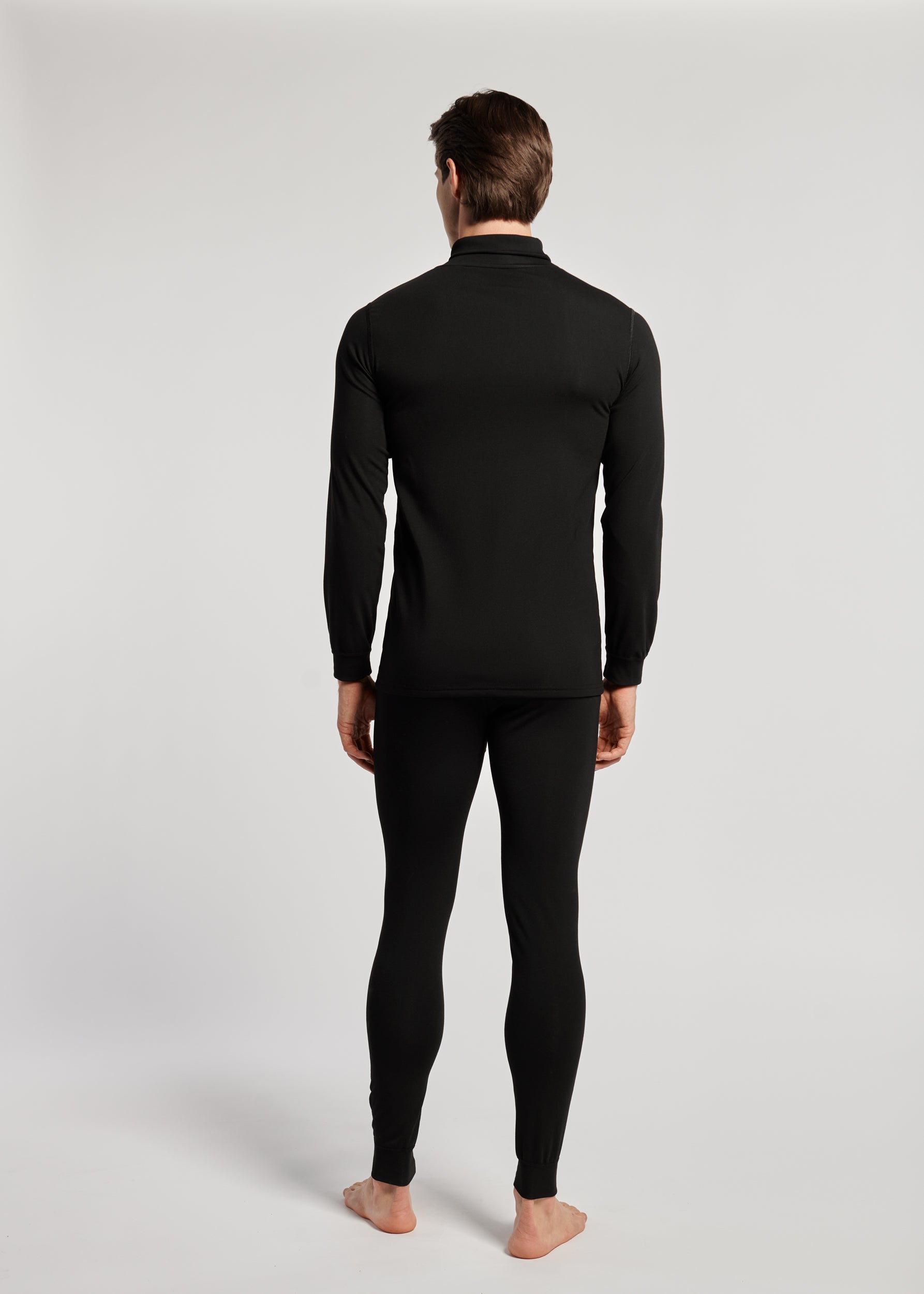 Namaldi+ Men's Thermal set in Black.