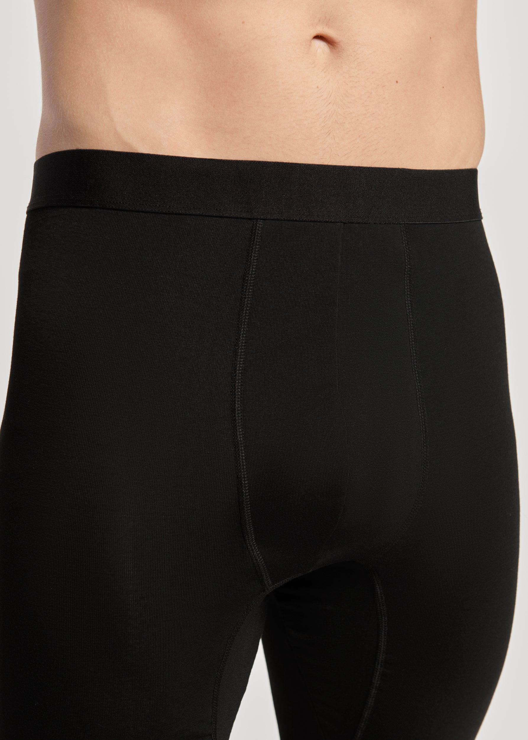 Namaldi+ Men's Thermal Pants in Black.